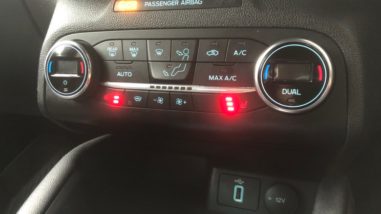 Ford Focus 1.5 EcoBlue 120 ST-Line X 5dr Auto Diesel Estate